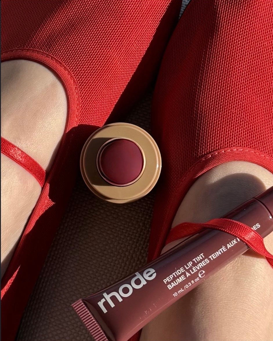 Rhode pocket blush-Date Cake