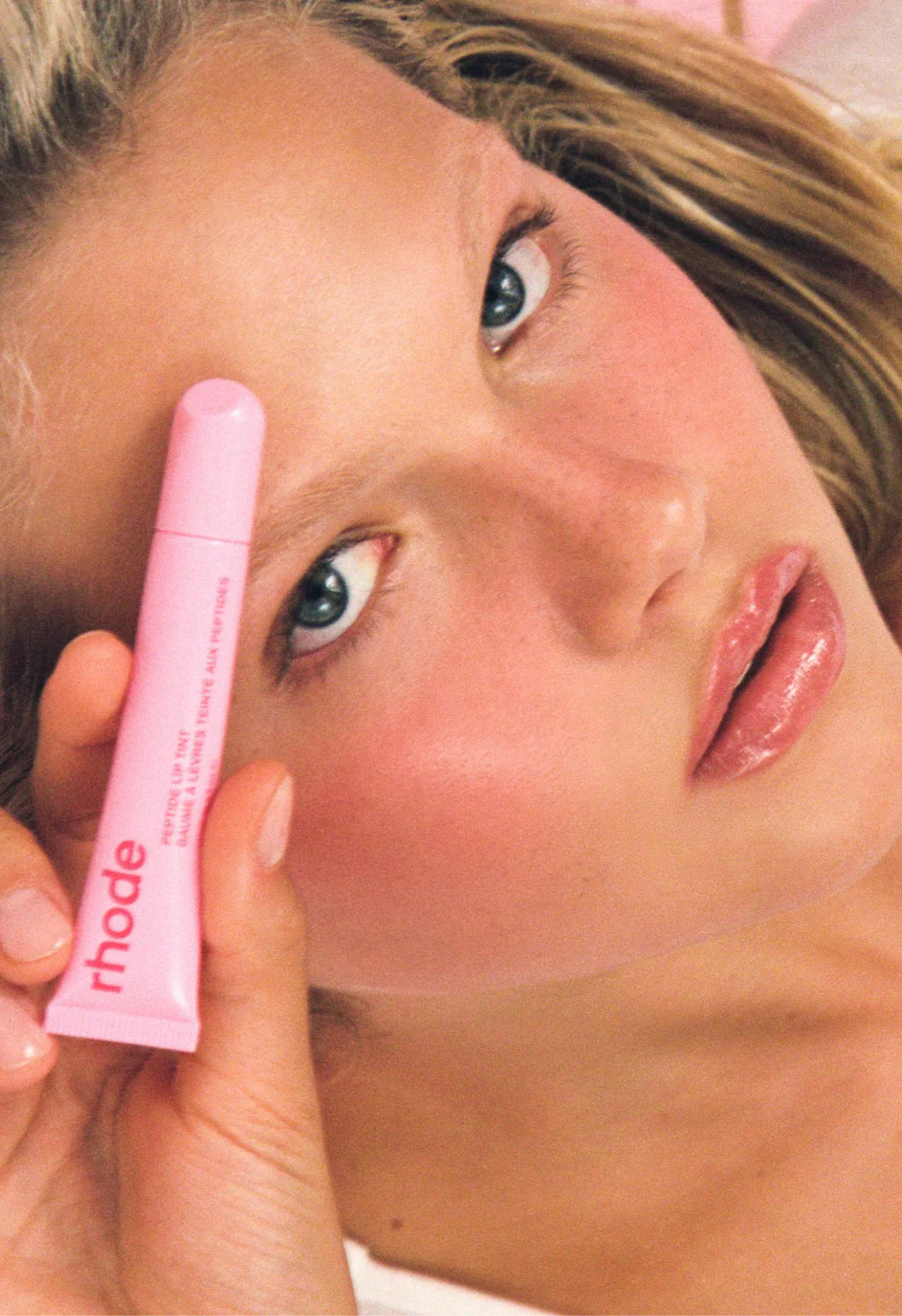 Rhode- Lip Tint (Shade-Jelly Bean)