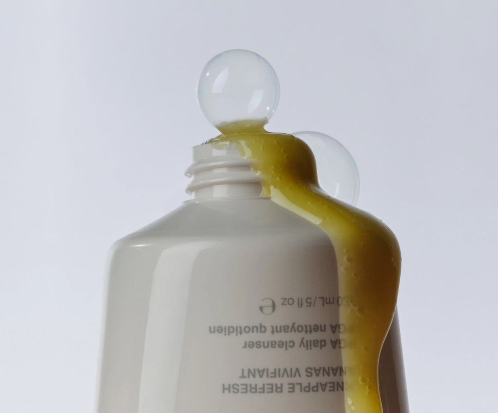 Rhode- Pineapple refresh cleanser