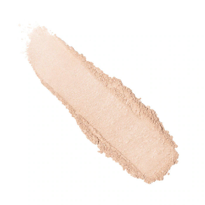 One size- Bouclé Silk Airbrushed Finishing Powder (medium)