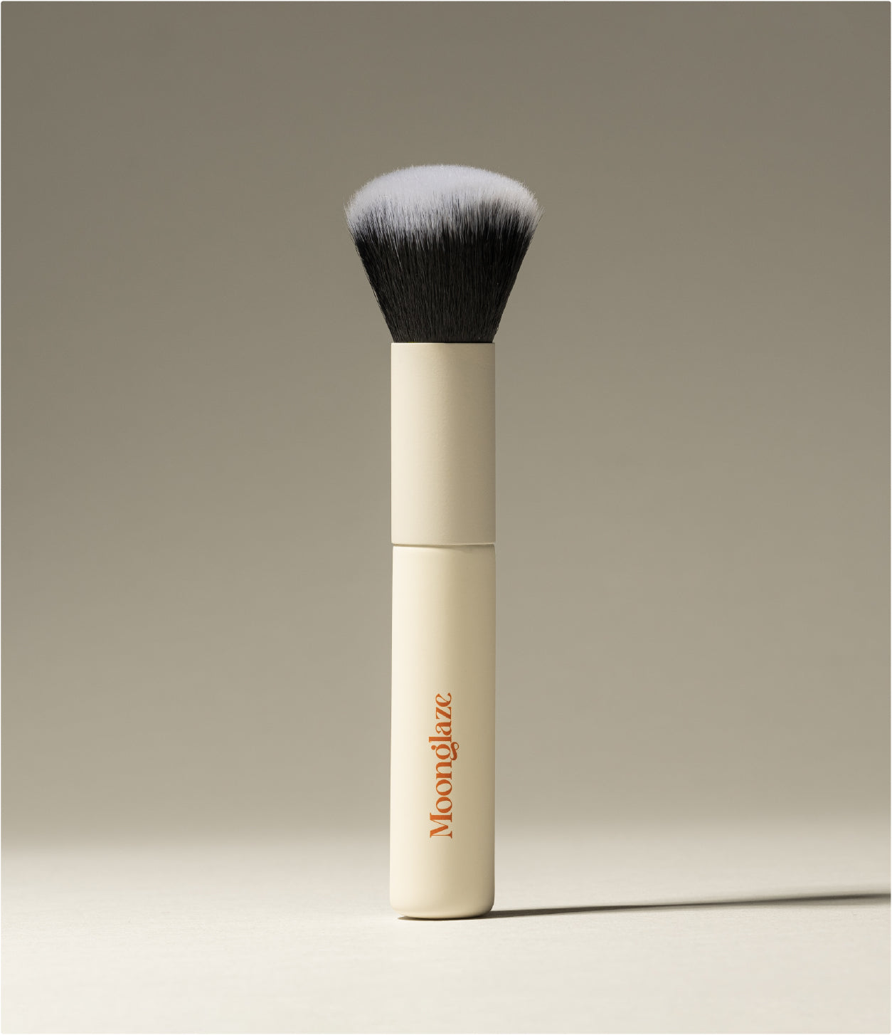 Moonglaze- Dual ﬁbre brush
